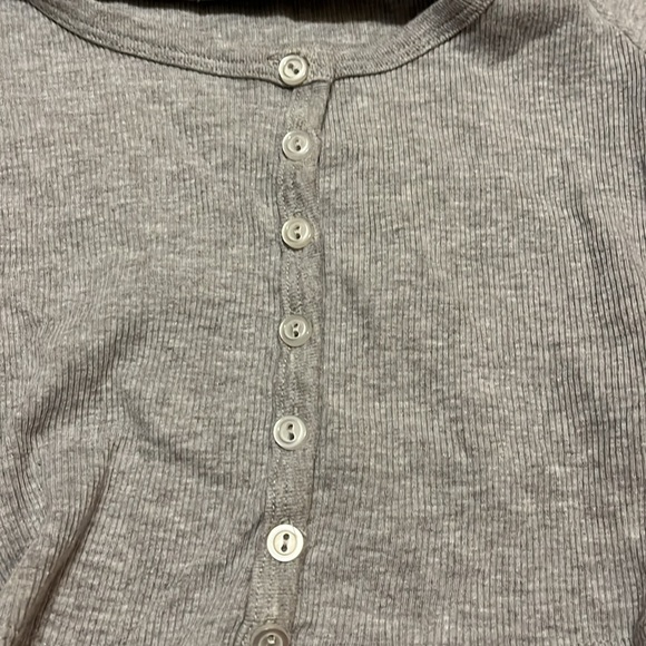 3/$20 Hall of Fame, Hooked on dance button-down grey scoop neck, ribbed top - Picture 4 of 4